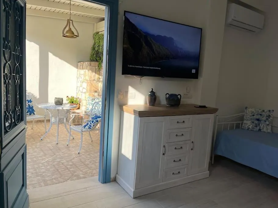 Casa Blue Flower - Bright & Breezy Home Fiskardo 0*,