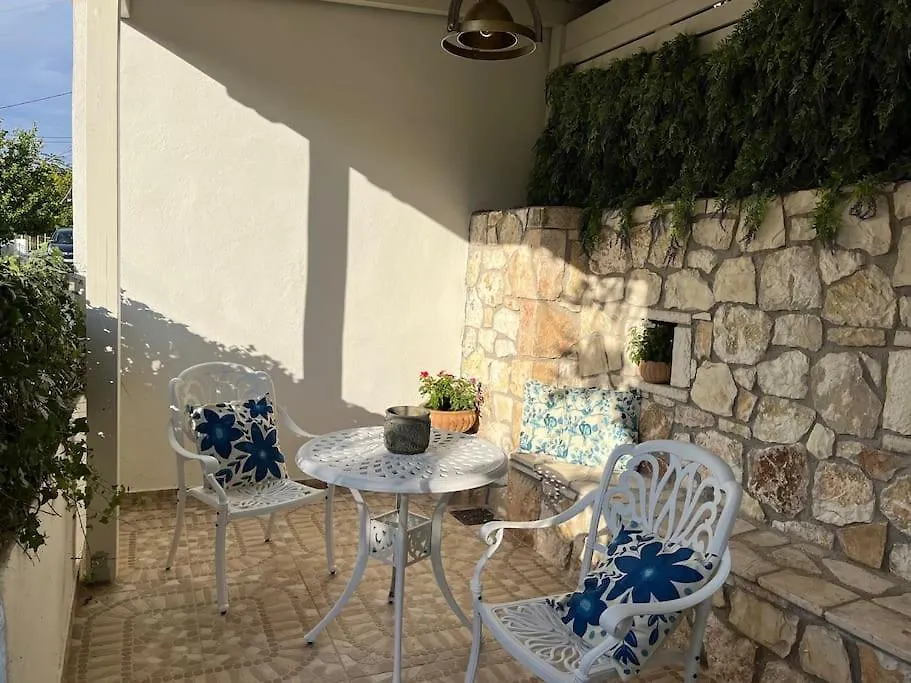 Casa Blue Flower - Bright & Breezy Home Fiskardo Greece